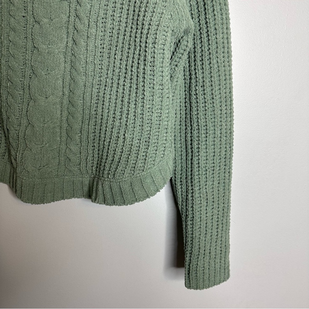 Sweater - Picture 4 of 5